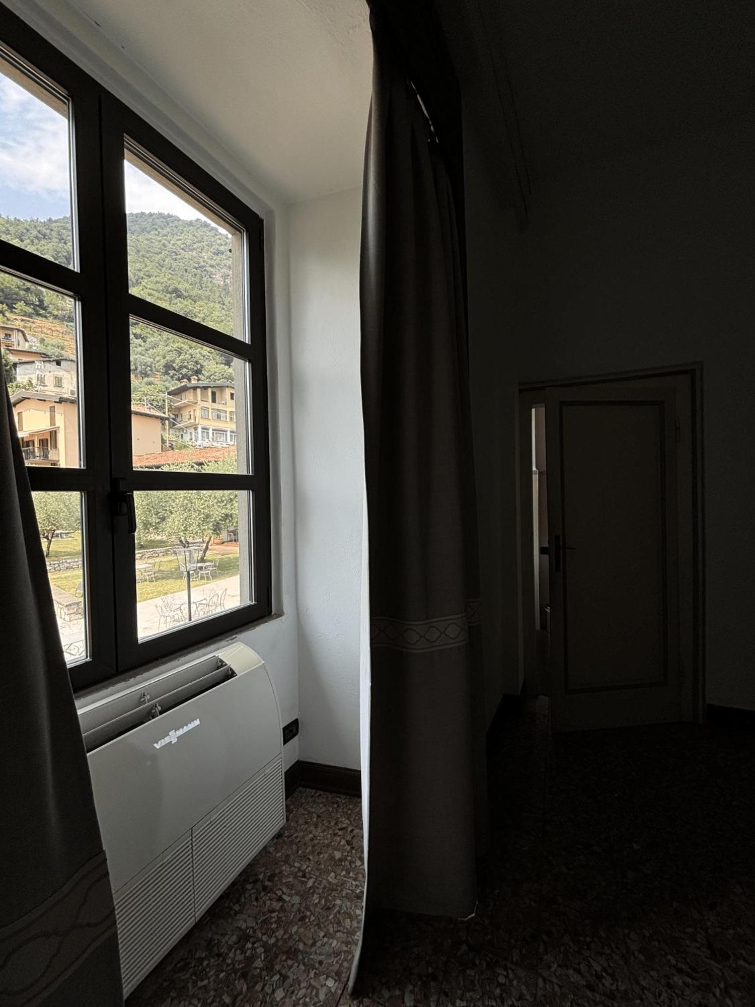 Aparthotel Castello Oldofredi Monte Isola Exterior foto